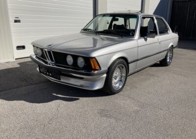 e21 323i